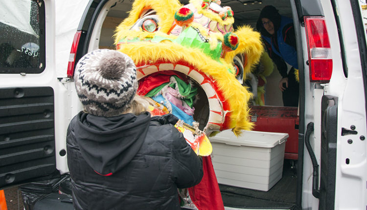 LionDance06