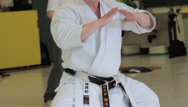 4-5-Kobudo-SenseiChung