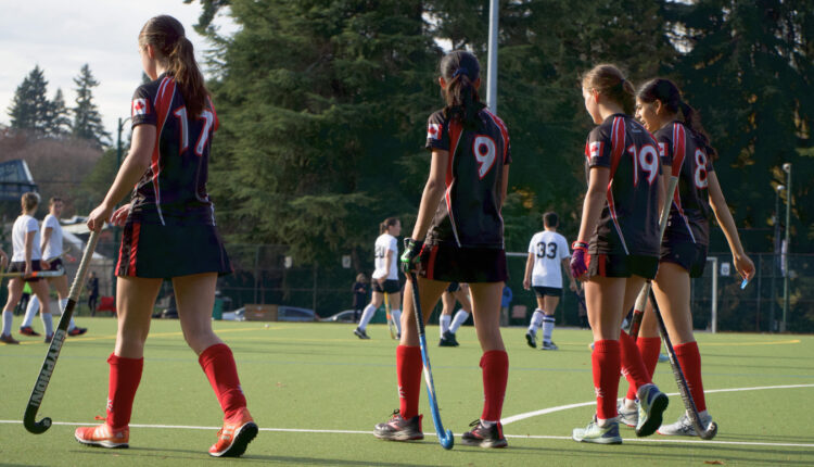 08-MoberlyTurf-HamberWomensGame4